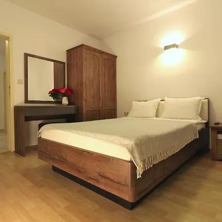 Ravda Residence 4*