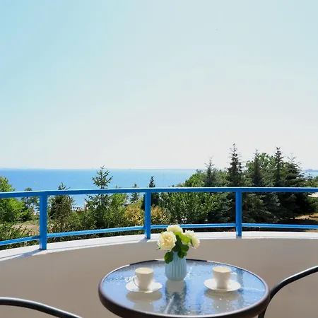 Ravda Residence 拉夫达