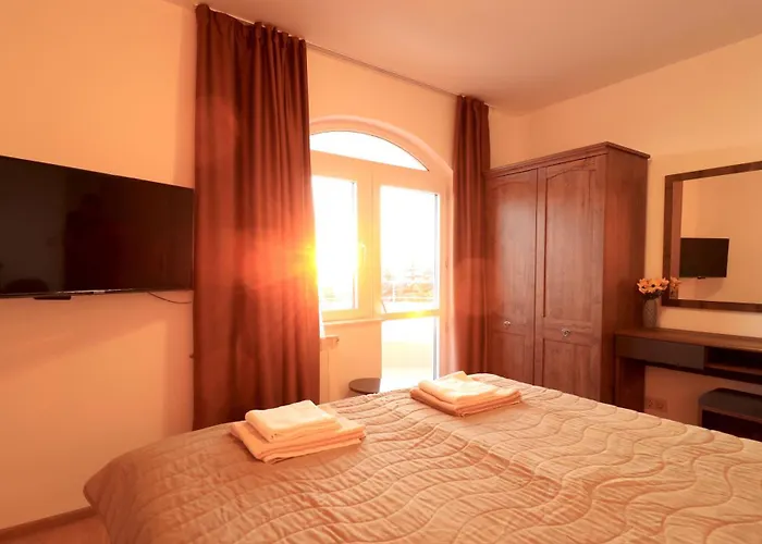 בית הארחה Ravda Residence רבדה