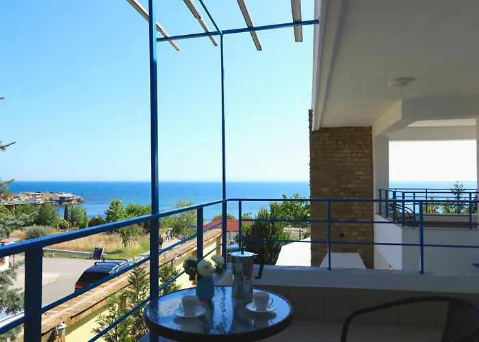 בית הארחה Ravda Residence