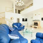 Penzion Ravda Residence