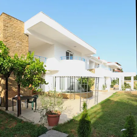 Guest house Ravda Residence 4*