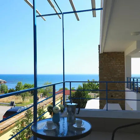 Guest house Ravda Residence