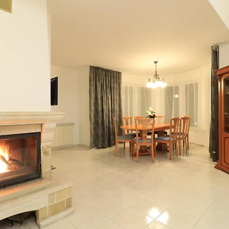 Guest house Ravda Residence 4*