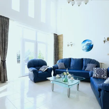 Guest house Ravda Residence