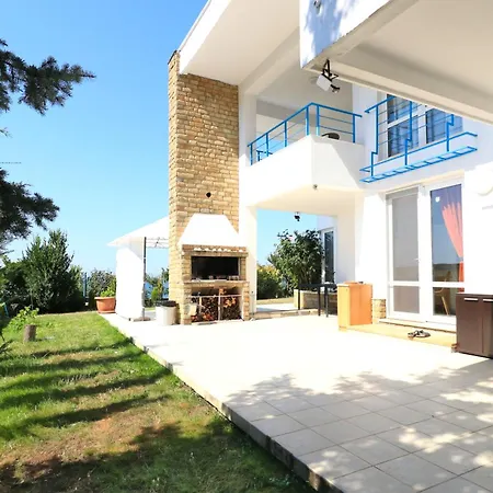 Pensionat Ravda Residence 4*