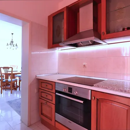 Guest house Ravda Residence