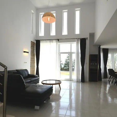 Guest house Ravda Residence