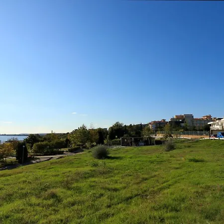 Ravda Residence Pensionat 4*