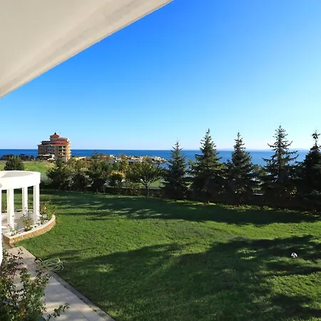 Guest house Ravda Residence