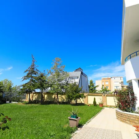 Ravda Residence *