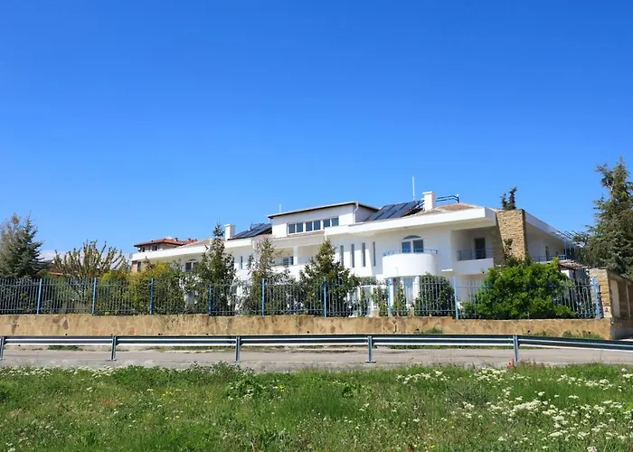 Pensjonat Ravda Residence