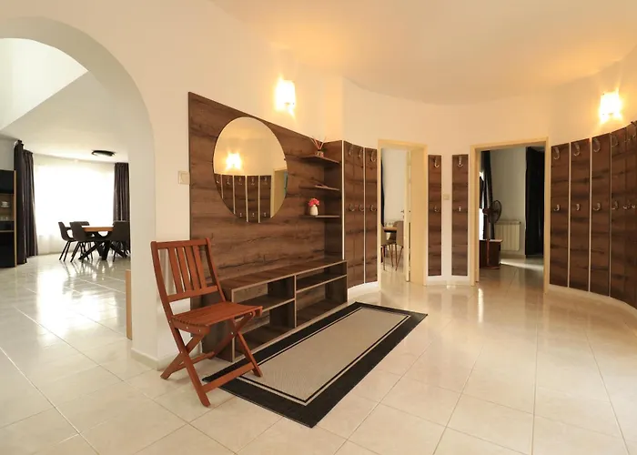 Gasthof Ravda Residence Rawda